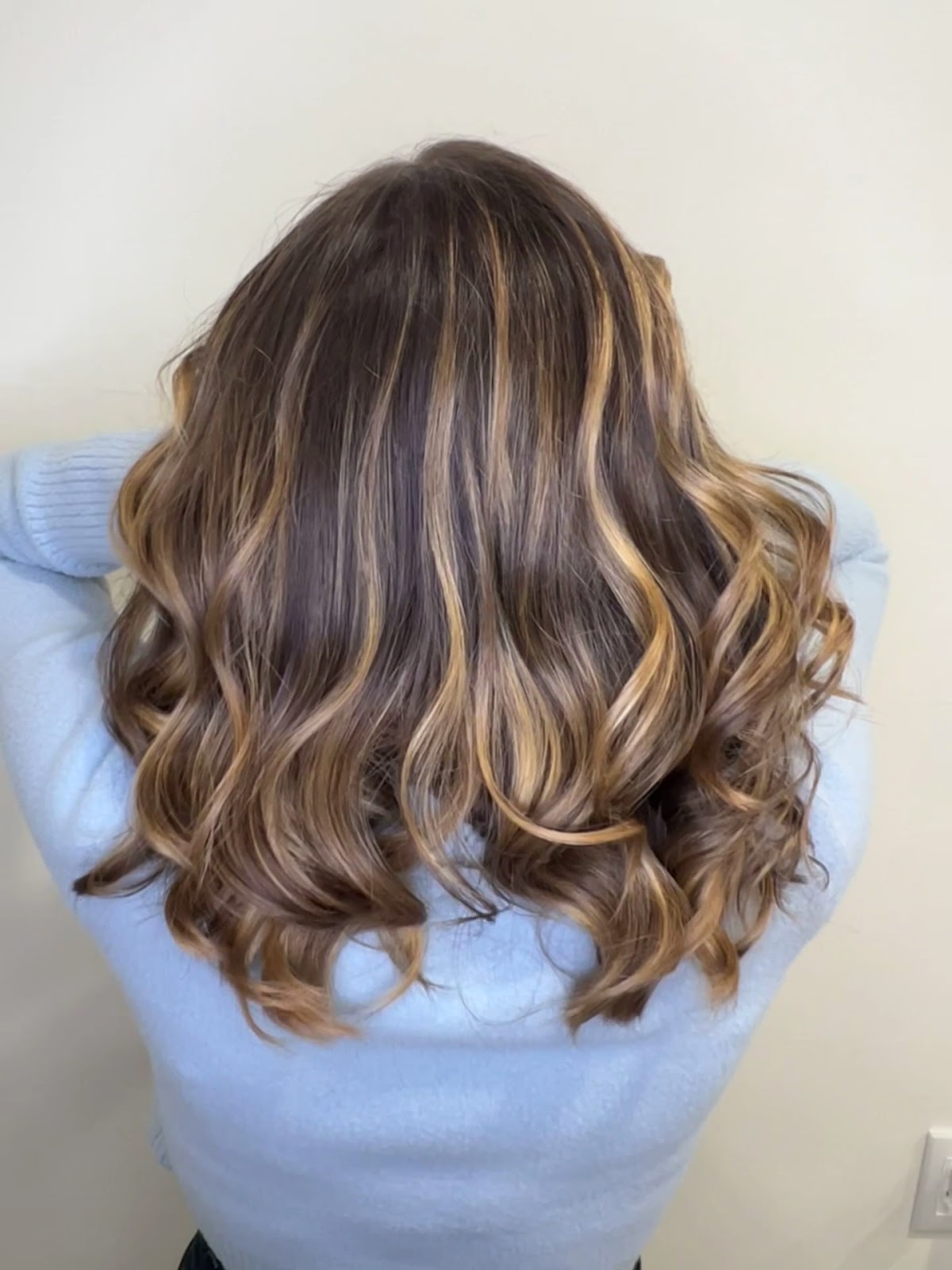 Colorazione capelli castani balayage